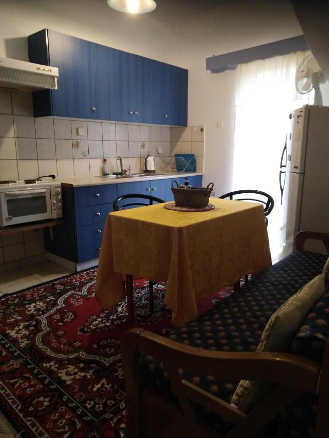 "Αρμονία" Διαμερισμα, Καλαματα-"Harmony" Apartment, Kalamata Exteriör bild